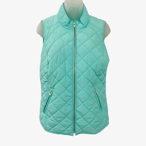 Crown & Ivy Puffer Vest in Mint Green
